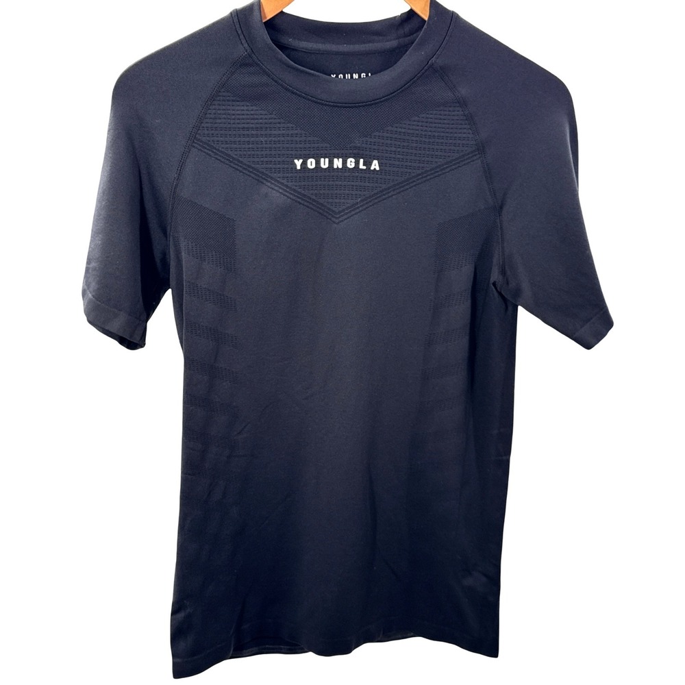 YoungLA Mens M Seamless Compression Shirt Black Gym Bodybuilding Performance Tee